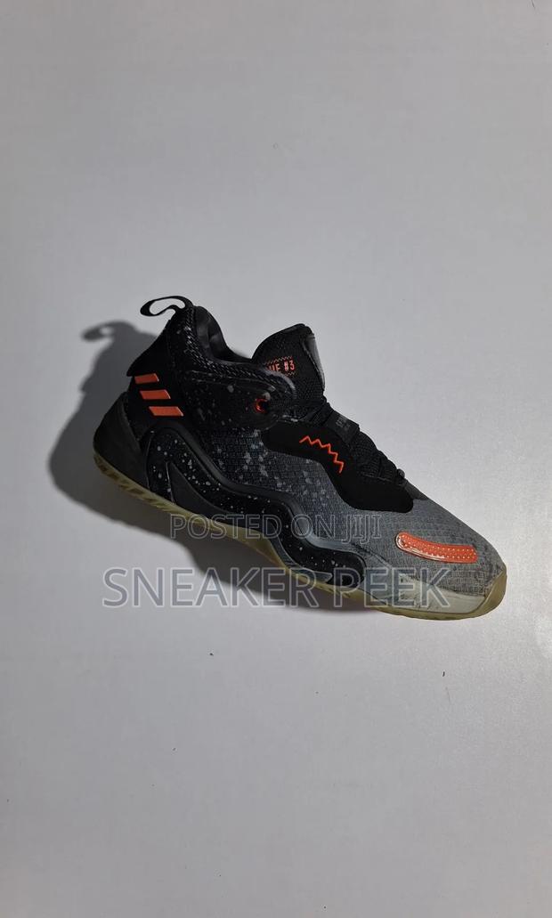 Basketball Shoes [ D.O.N Issues 3]