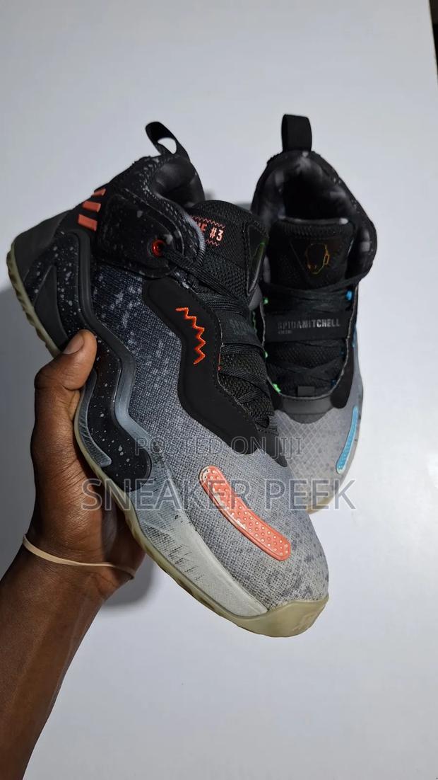 Basketball Shoes [ D.O.N Issues 3] - thumbnail 3