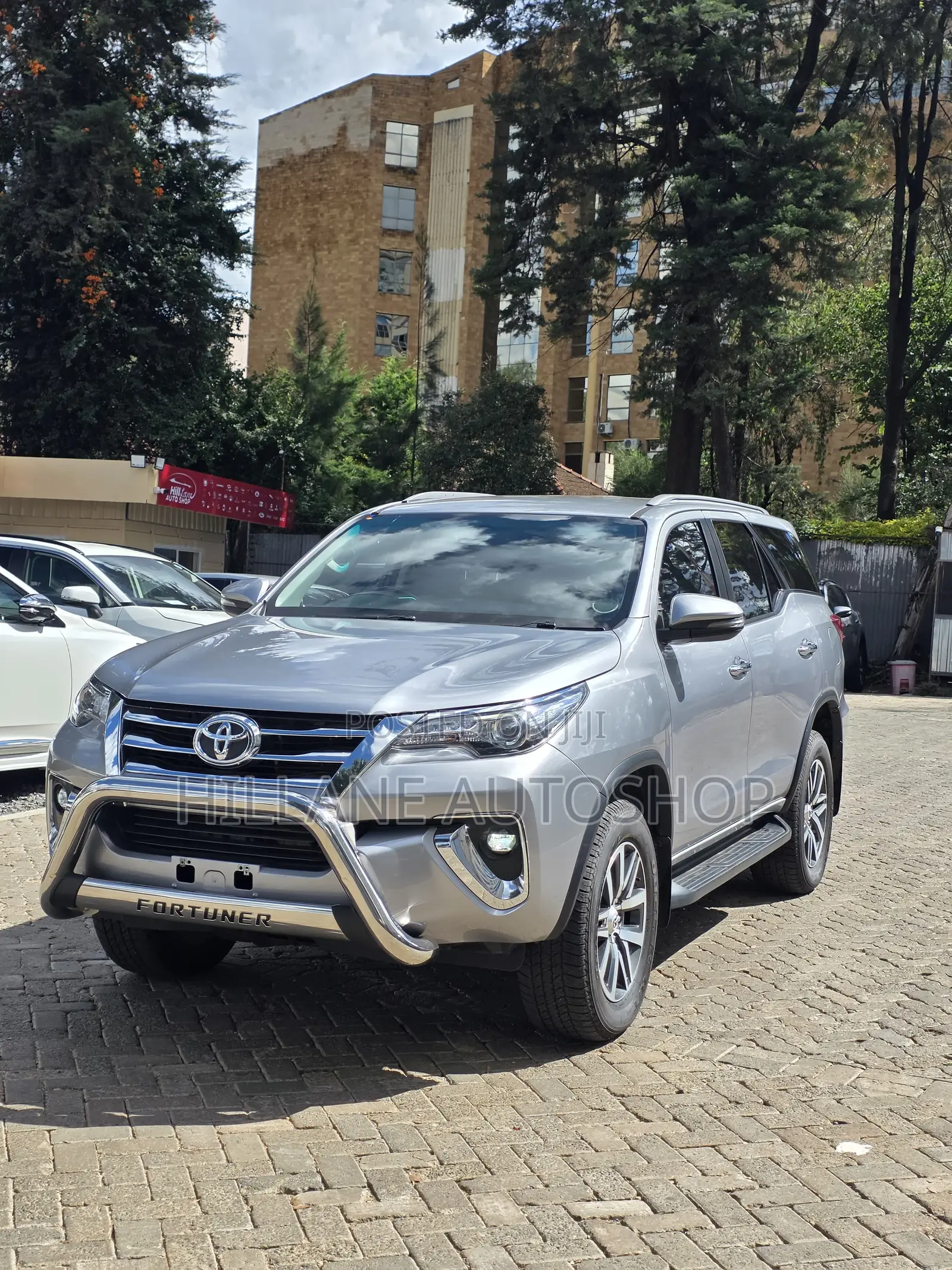 Toyota Fortuner 2019 Silver