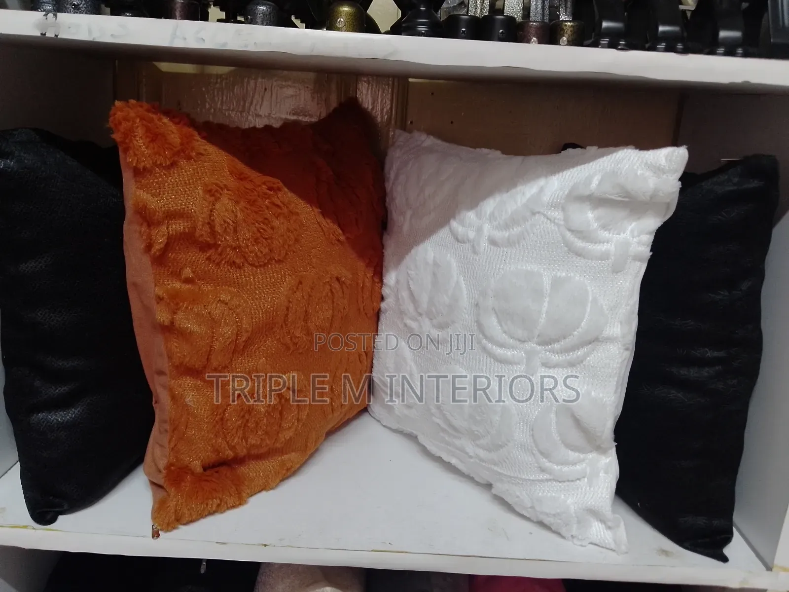 Gland Style Decorative Throw Pillows