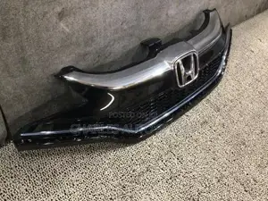 Honda Fit 2015 Grill