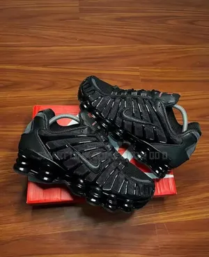 Nike Shox Tl “ Black Metalli Red “