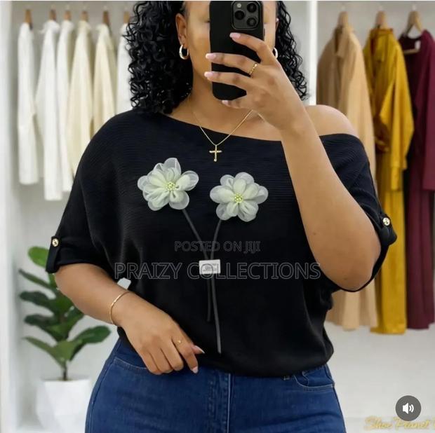 Off Shoulder Free Size Tops - thumbnail 5