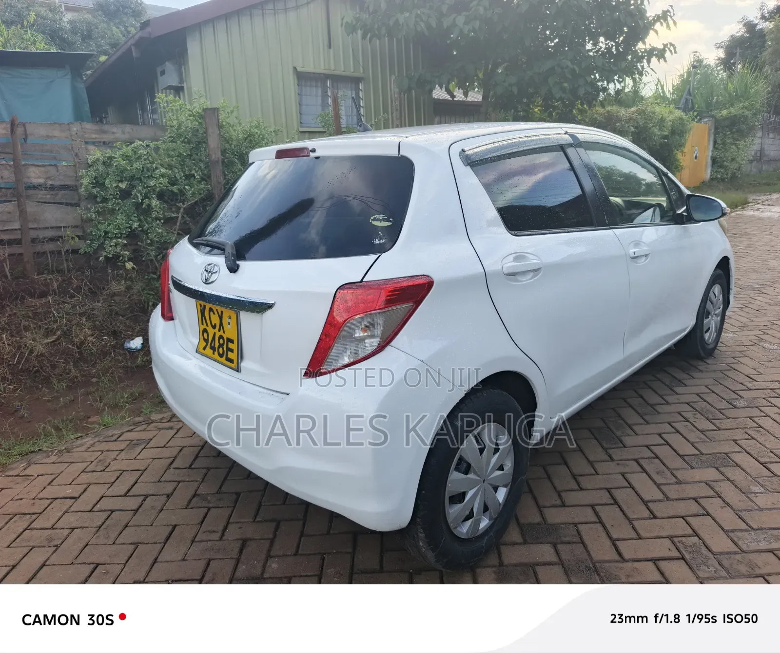 Toyota Vitz 2012 White