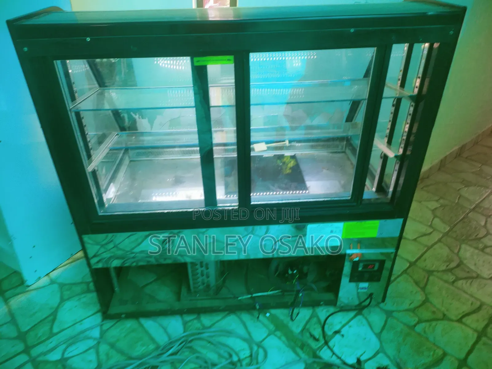 Chiller Gas Refill and Service