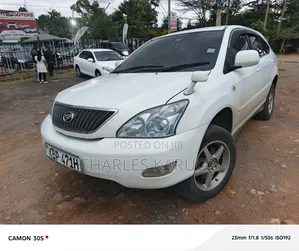 Toyota Harrier 2005 White