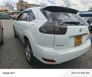 Toyota Harrier 2005 White