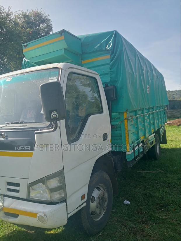 Isuzu Rigid Truck - thumbnail 5