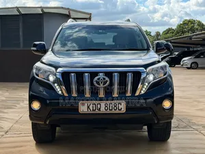 Toyota Land Cruiser Prado 2016 Black