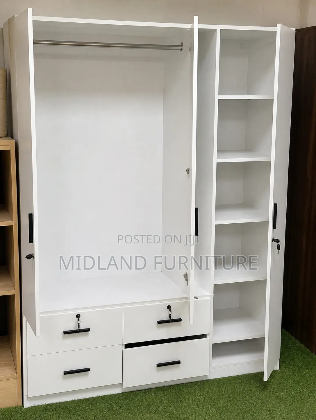 Custom Wardrobe Makers in Kenya.Pay on Delivery