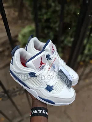 Nike Sb X Air Jordan 4 'Navy' Sneakers.