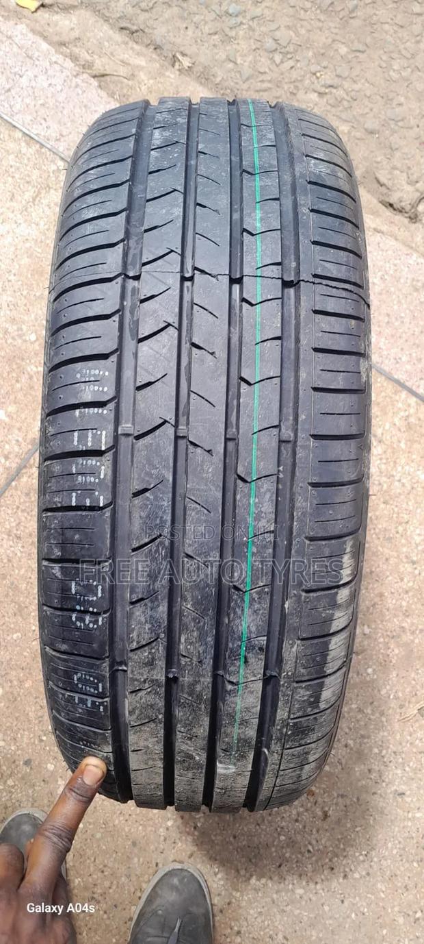 205/55r16 Centara