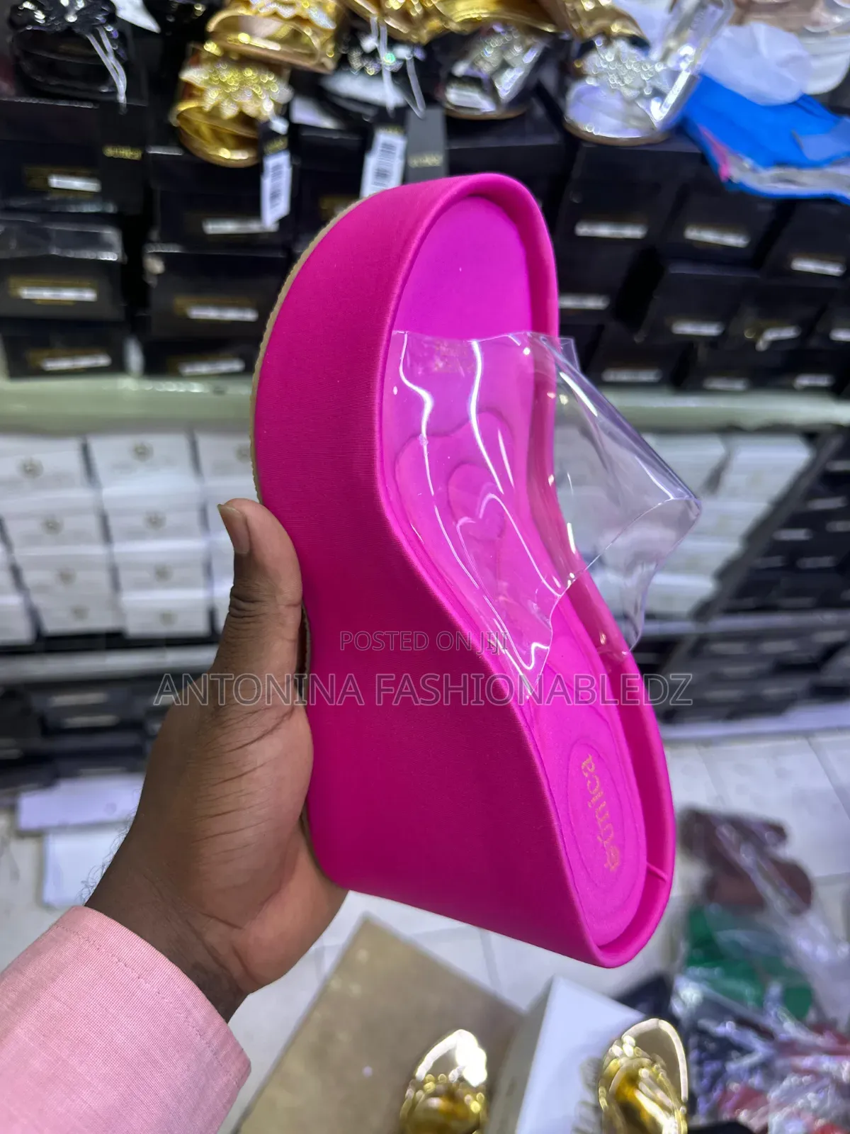 Ladies Wedge