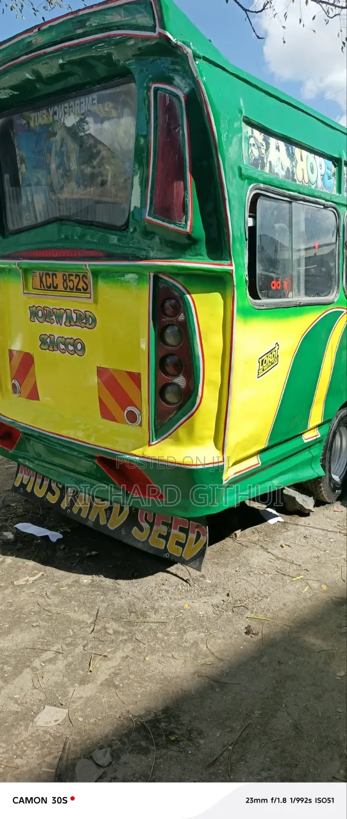 Isuzu NQR 2015 Yellow