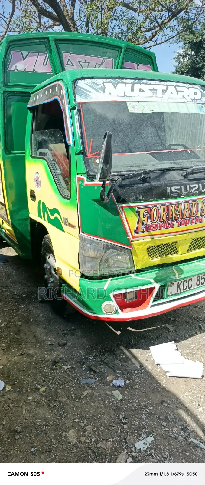 Isuzu NQR 2015 Yellow