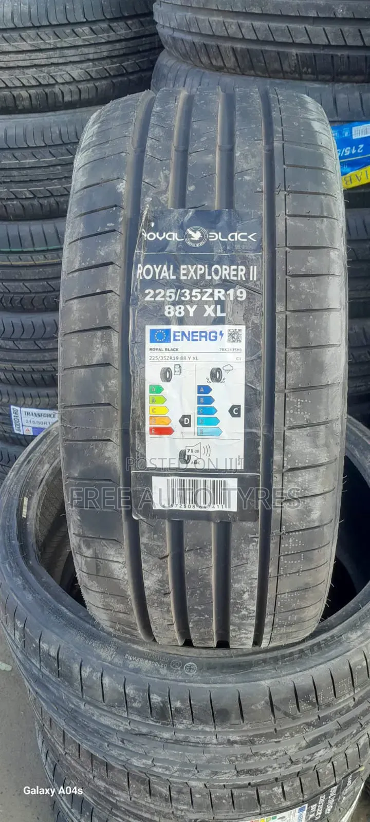 225/35zr19 Royal Black