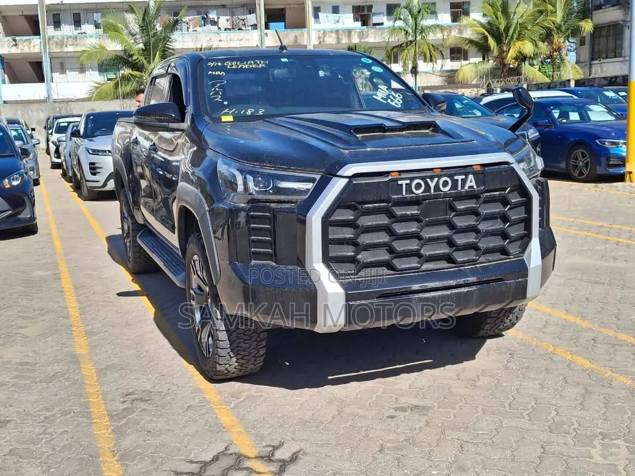 Toyota 4-Runner 2019 Black