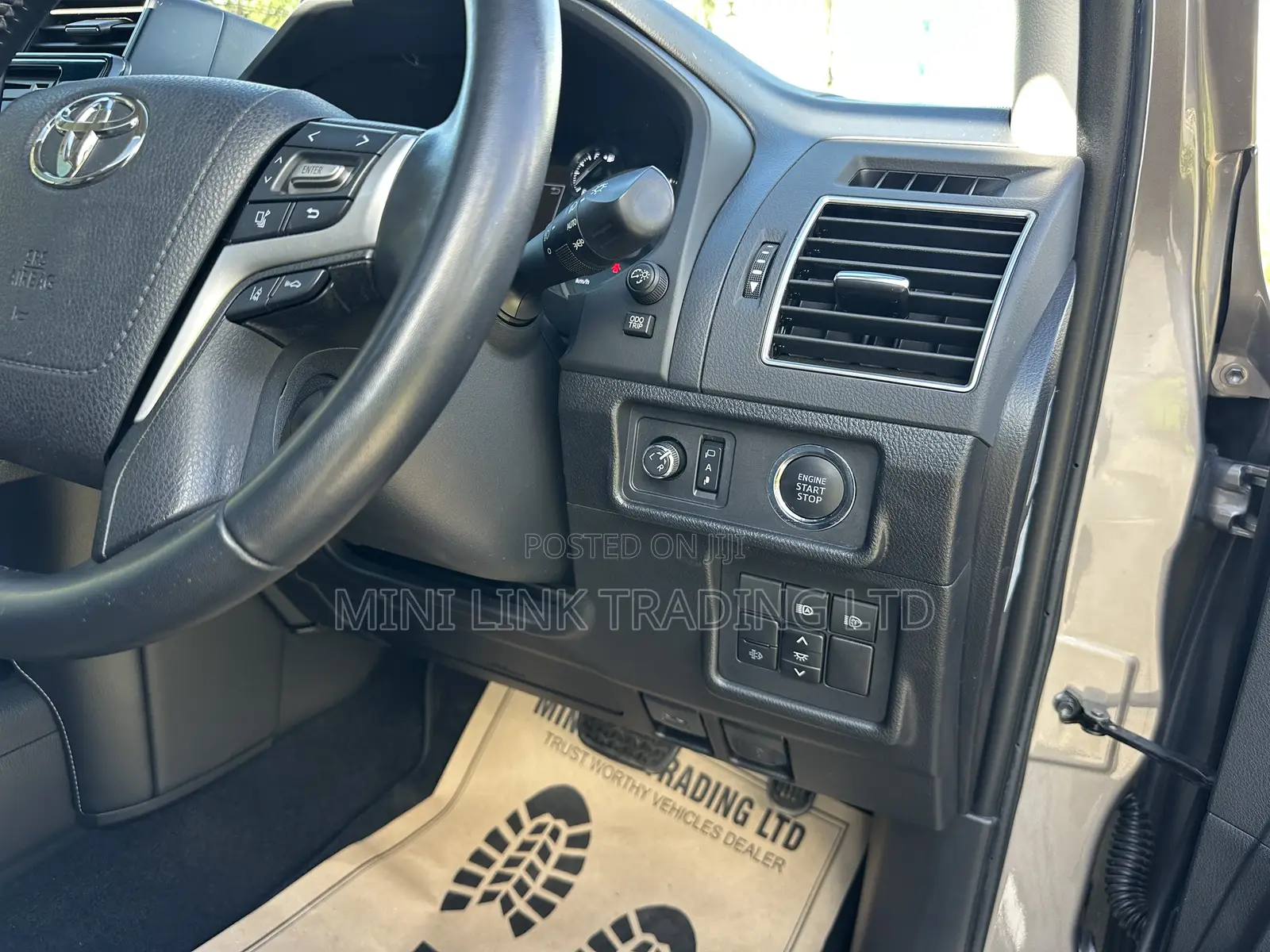 Toyota Land Cruiser Prado 2.8 2021 Gray
