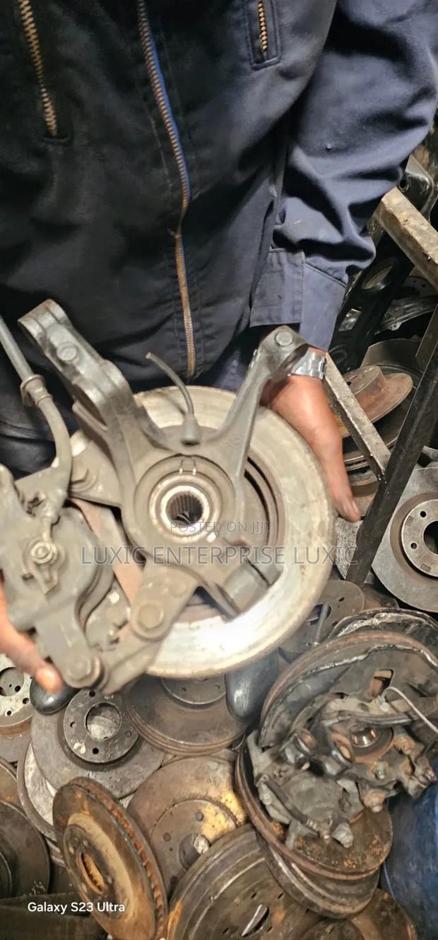 Mazda Demio 2010 Front Hub