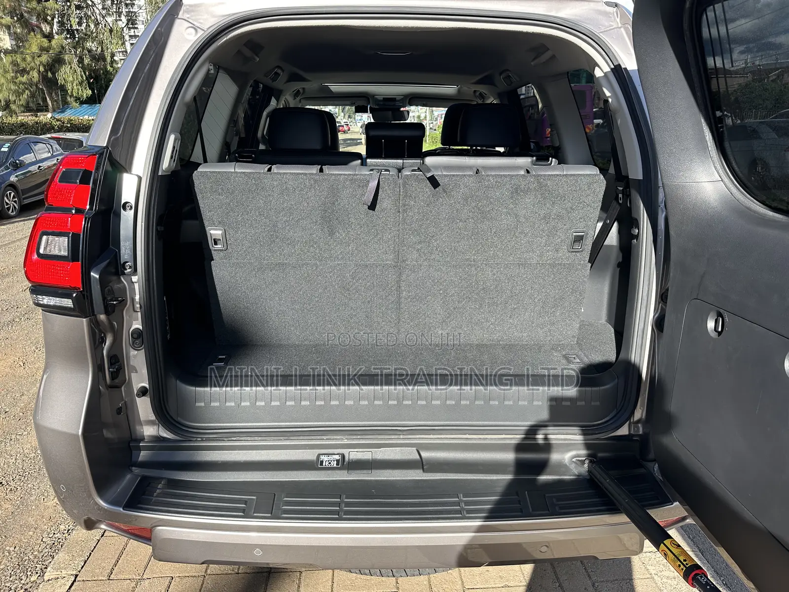 Toyota Land Cruiser Prado 2.8 2021 Gray