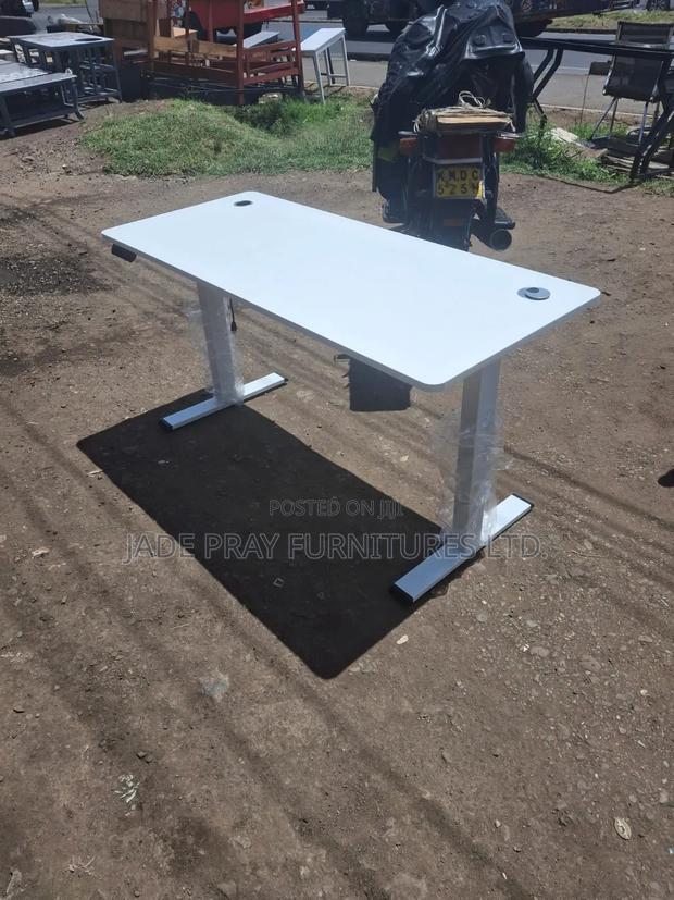 120cm Motorised Electric Table