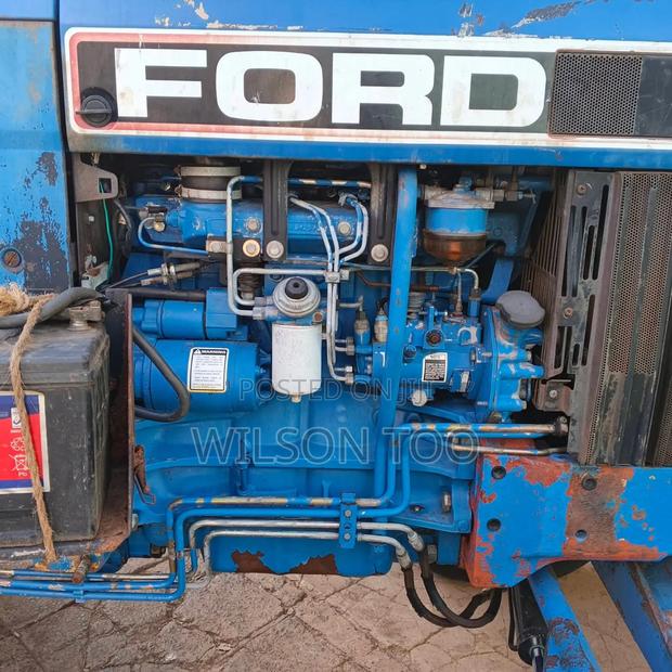 Tractor Newholland 6640 - thumbnail 2