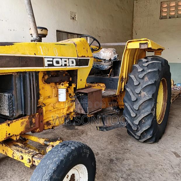 Tractor Newholland 6640