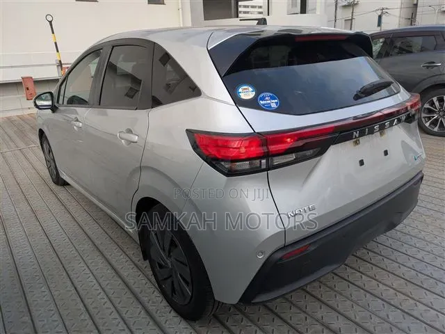 Nissan Note 1.2 Hybrid 2022 Silver