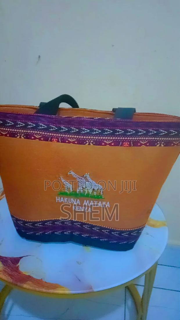 African Made Handbags - thumbnail 3