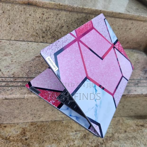 Pink and White Geometric Marble Pattern - thumbnail 3