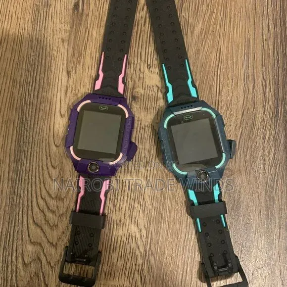 GPS Tracking Kids Smart Watch + Free Key Holder