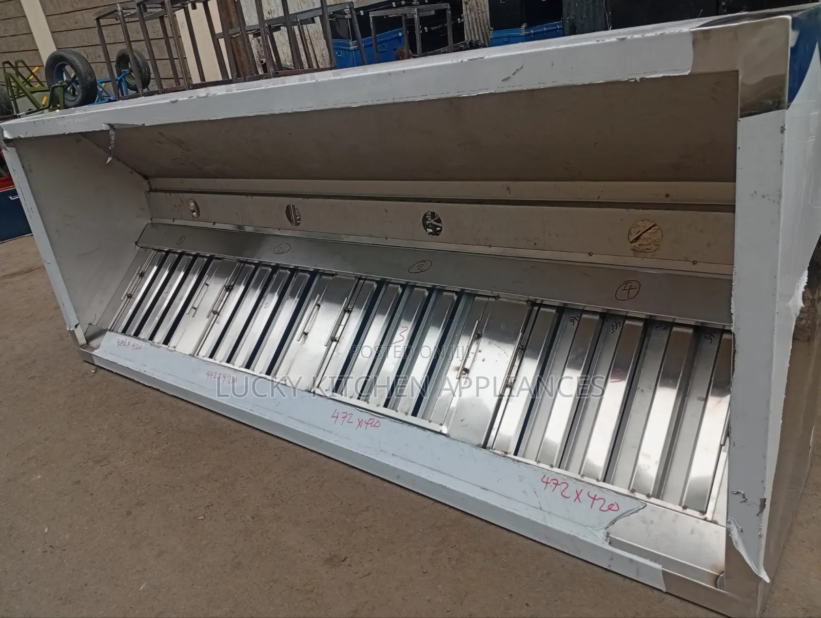 Stainless Steel Kitchen Hood Chimney.