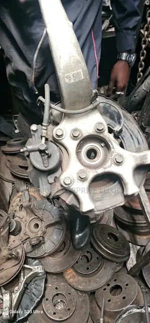 Mark X 4wheel Complete Front Hub