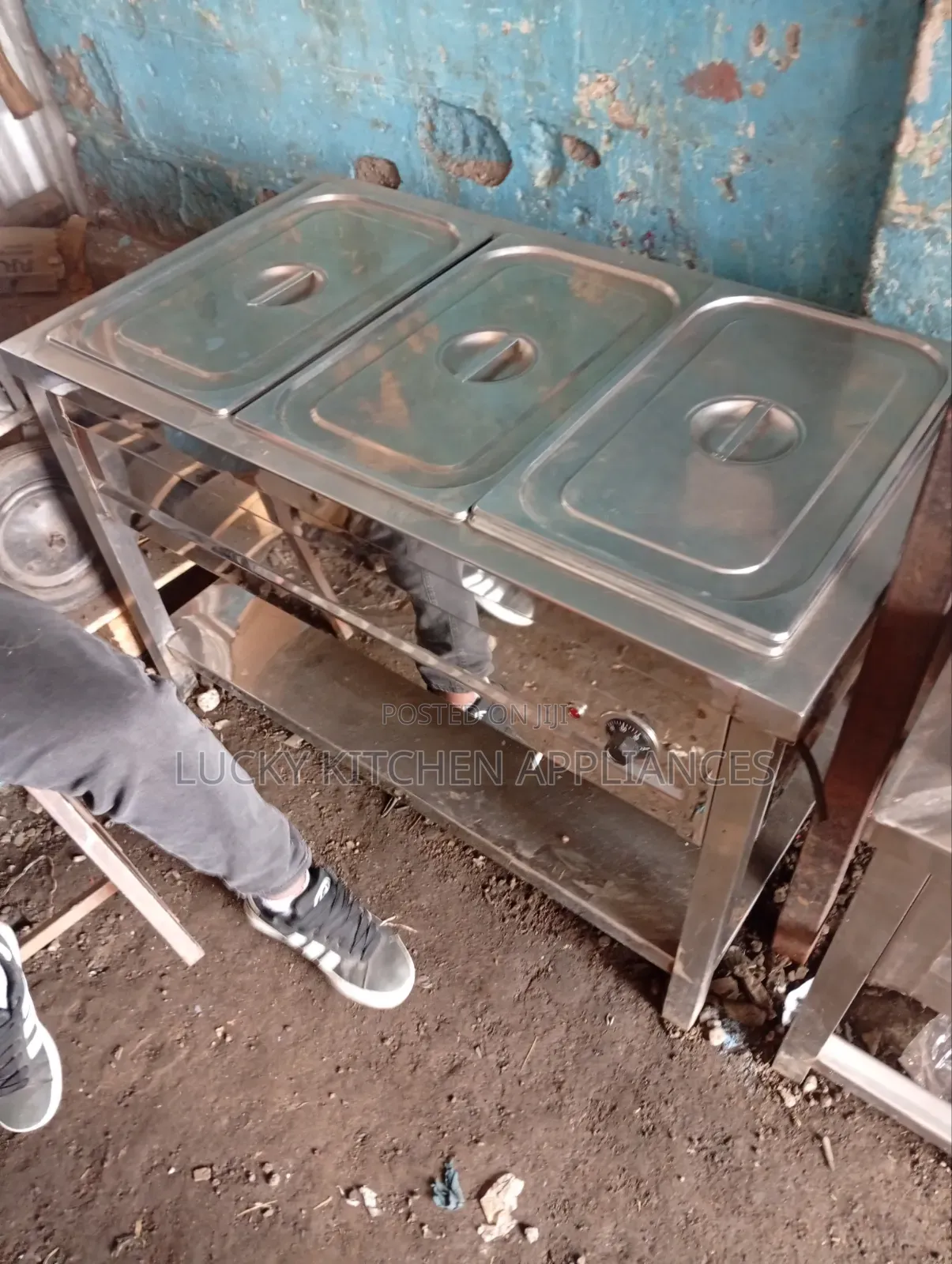 Stainless Steel Food Marian Display.