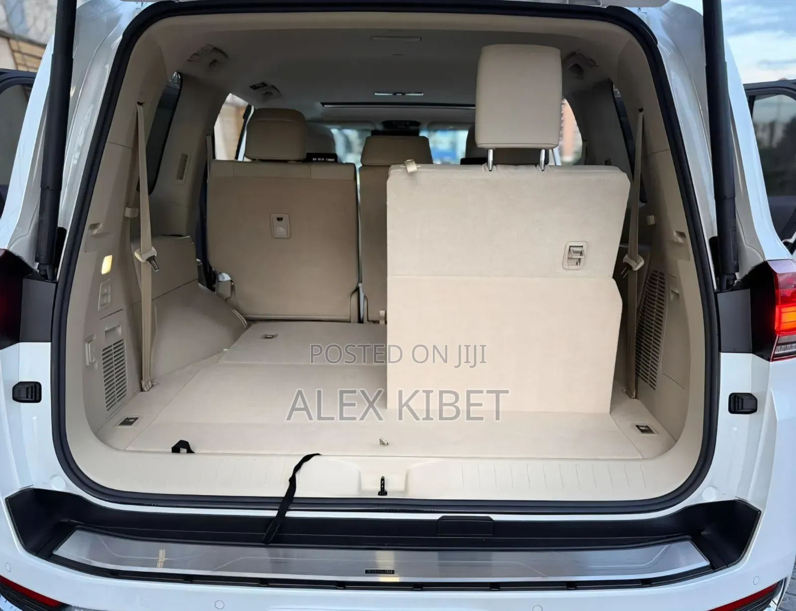 Toyota Land Cruiser 2023 White