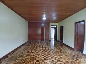 4bdrm Townhouse / Terrace in Riverside Drive for rent