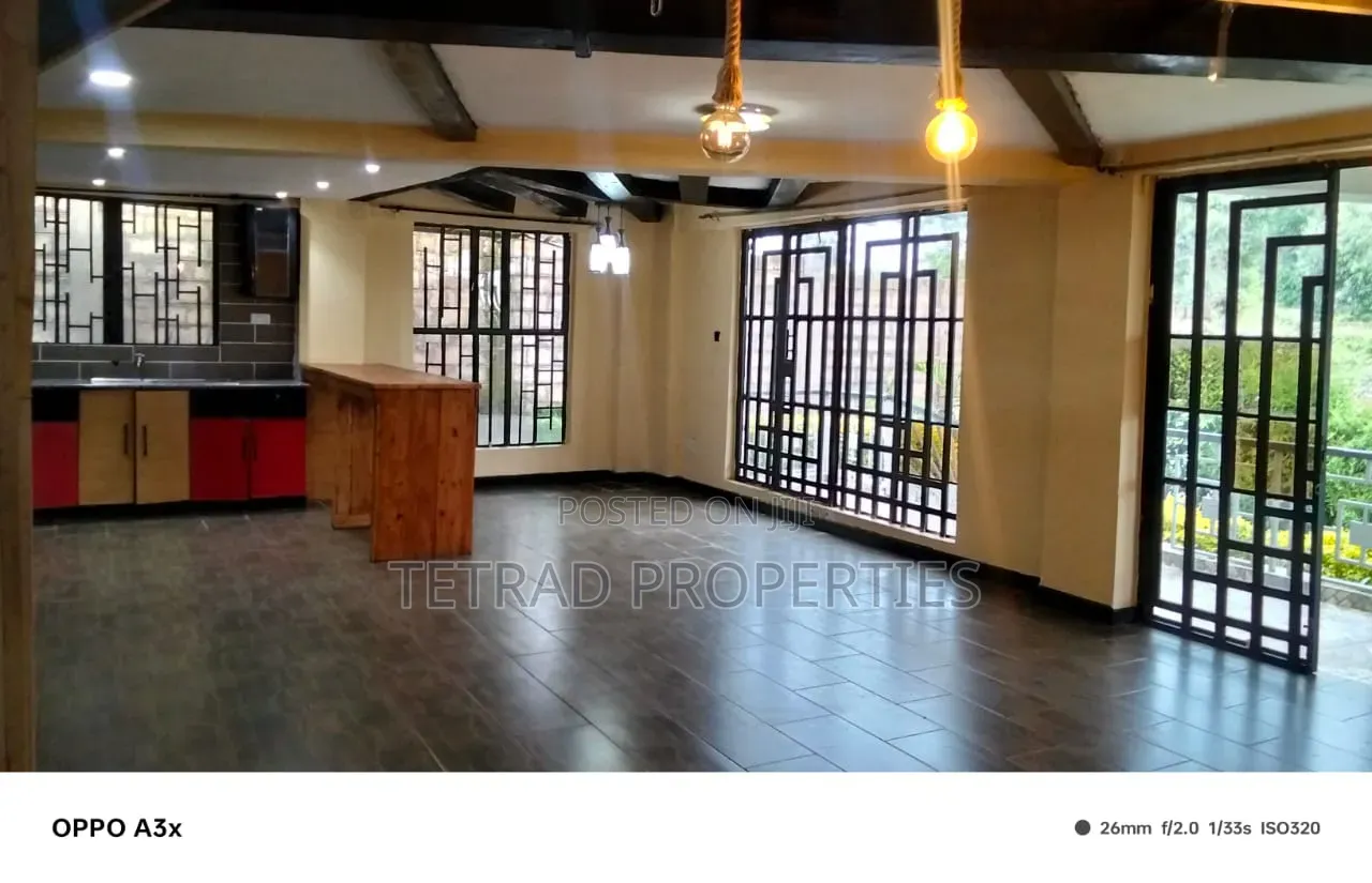 3bdrm Maisonette in Kamangu, Karai for rent