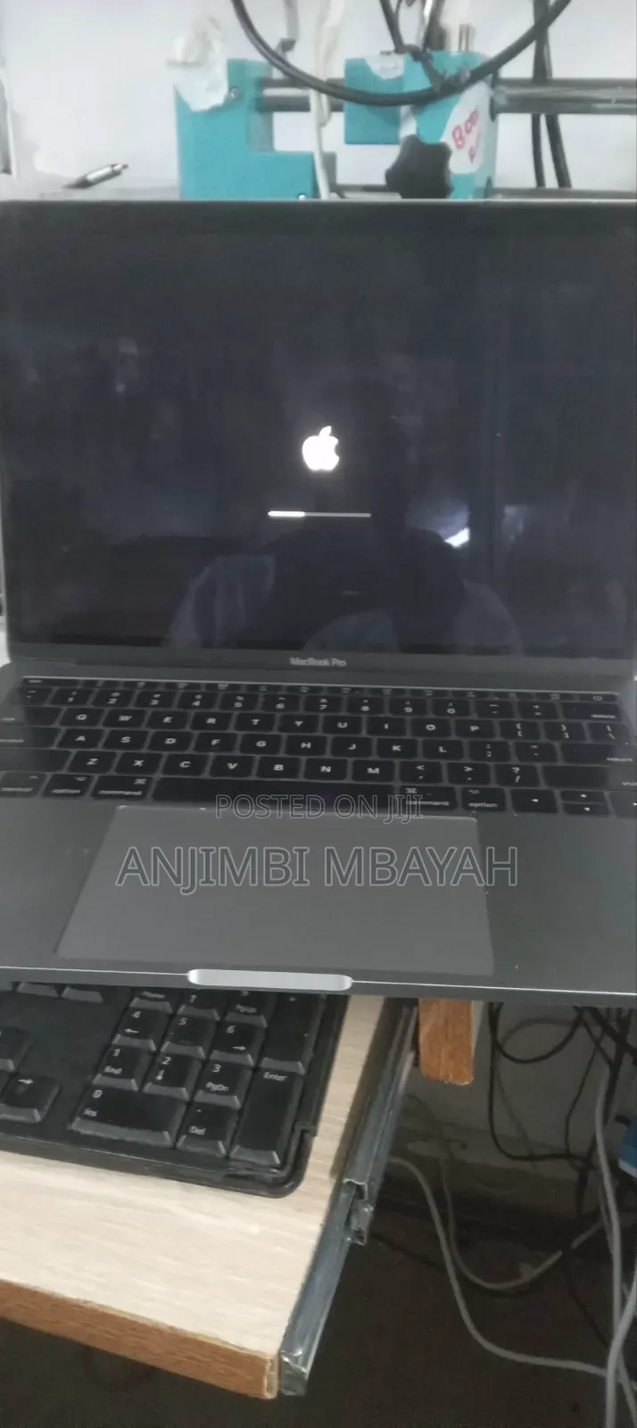 Laptop Apple MacBook Pro 2017 8GB Intel Core i5 SSD 256GB