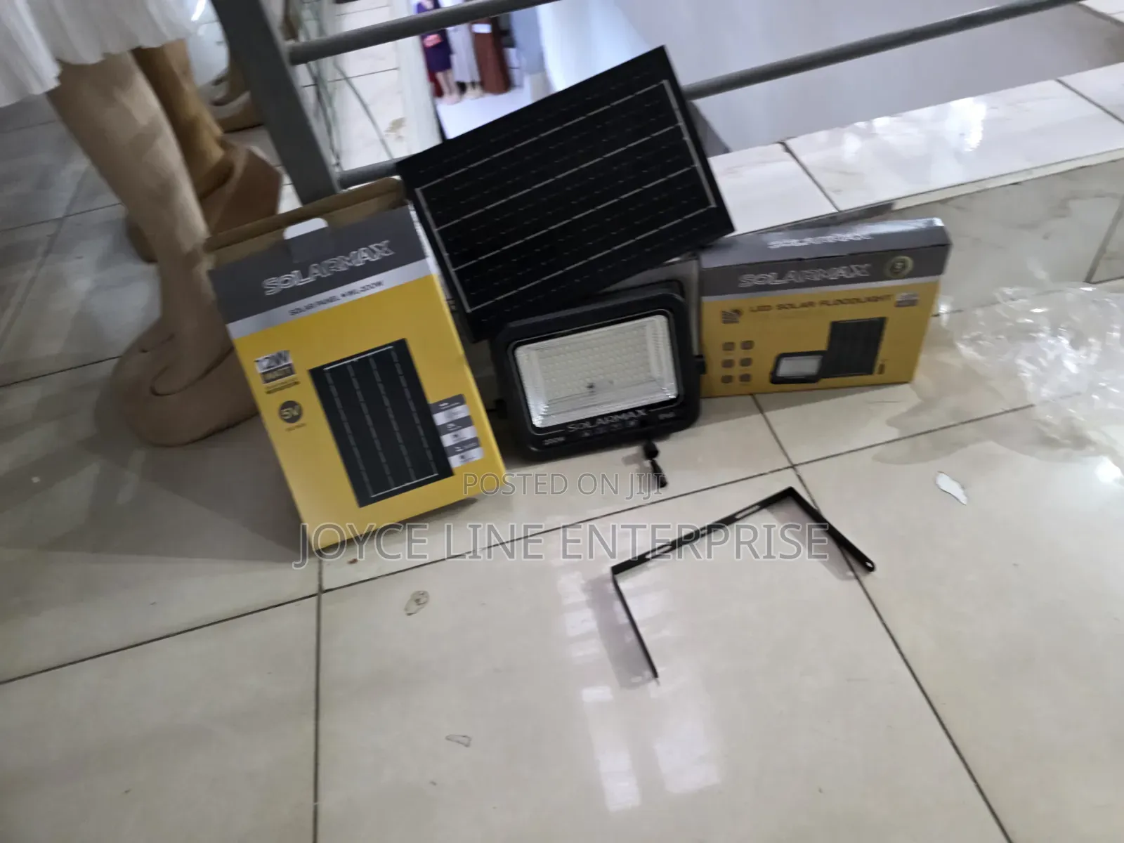 Solarmax 100w Solar Floodlight Ip67