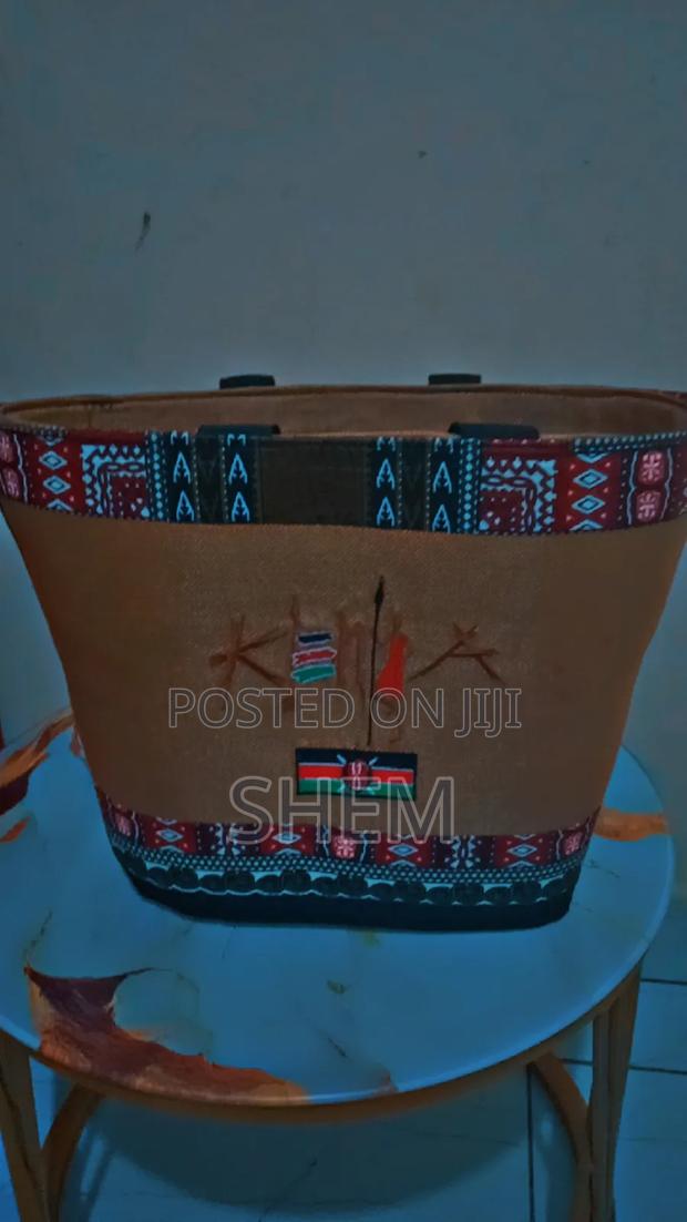 African Made Hand Bags - thumbnail 8