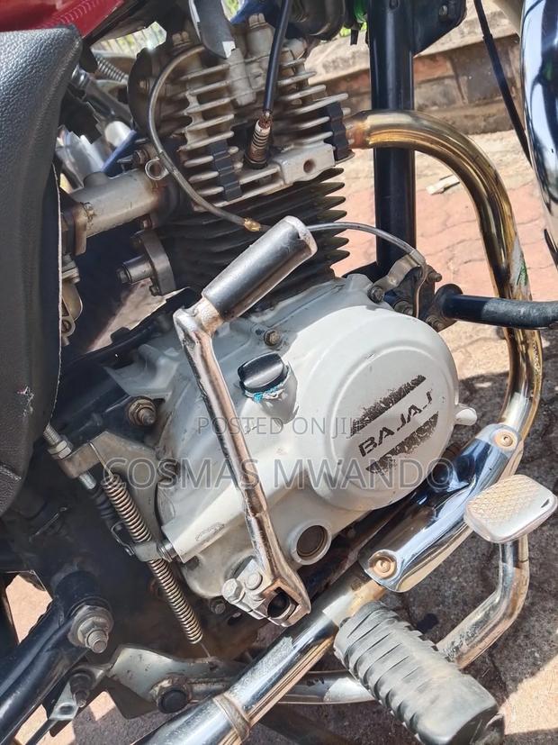 Bajaj Boxer 100 2019 Red - thumbnail 4