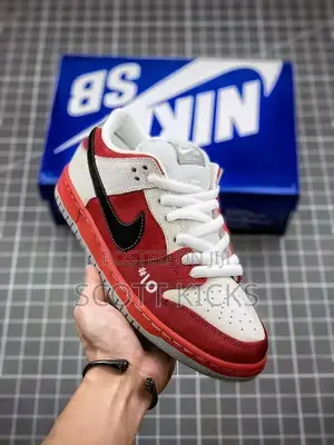 Nike Sb Dunk Low “Roller Derby “