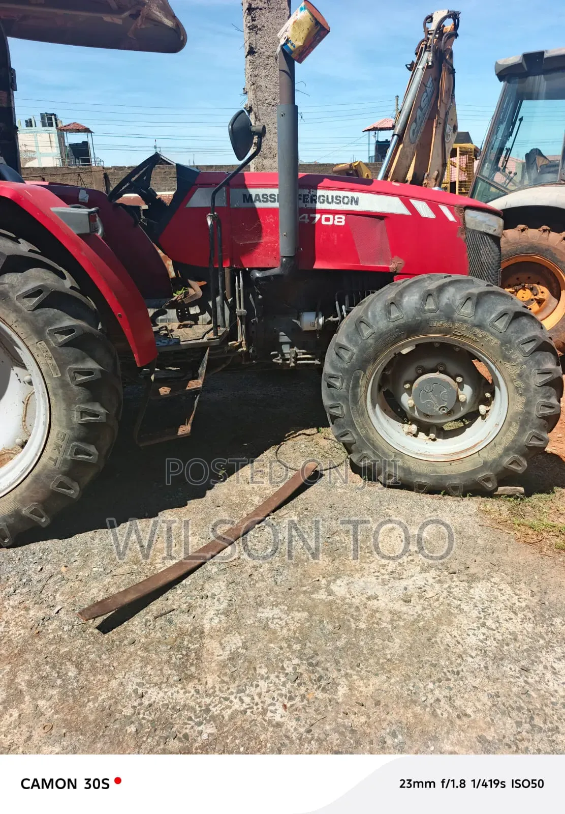Tractor Massey Ferguson 4708