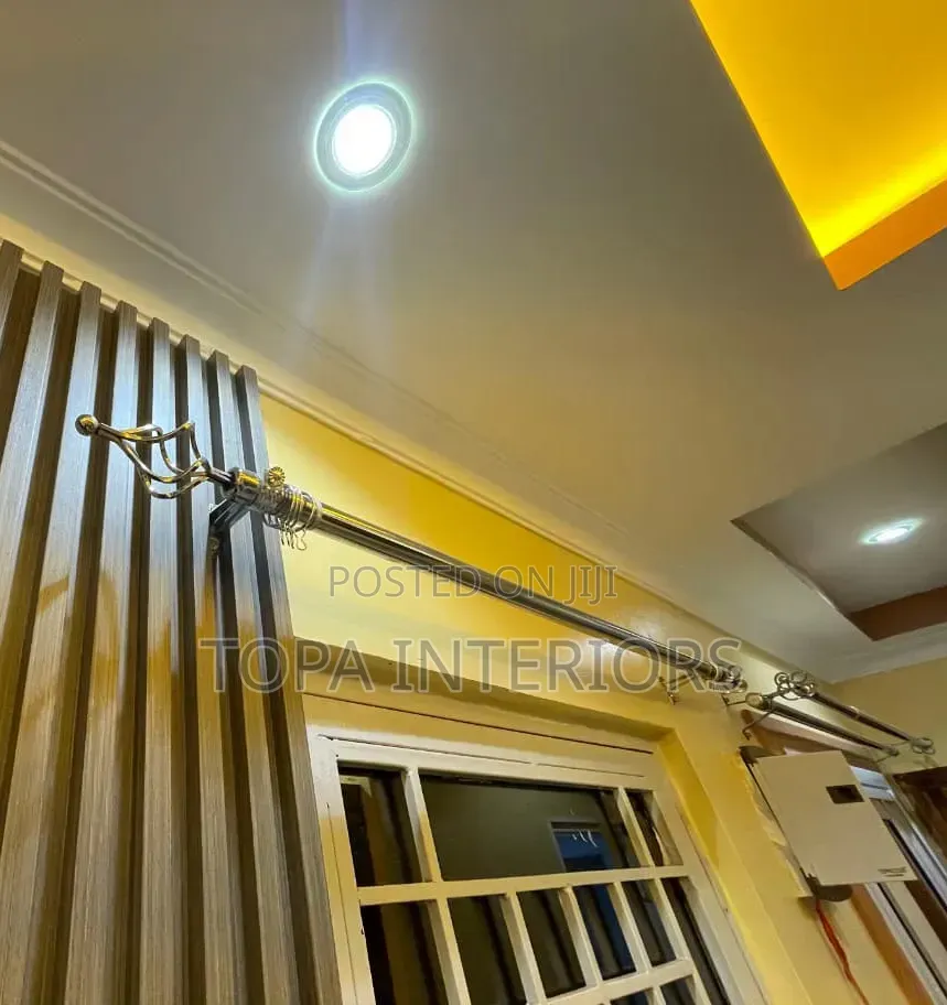 Telescopic 2m Single Door Door Curtain Rods That Are Adjustable