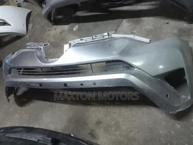 Toyota Rav 4 Front Bumper 2018 - thumbnail 2