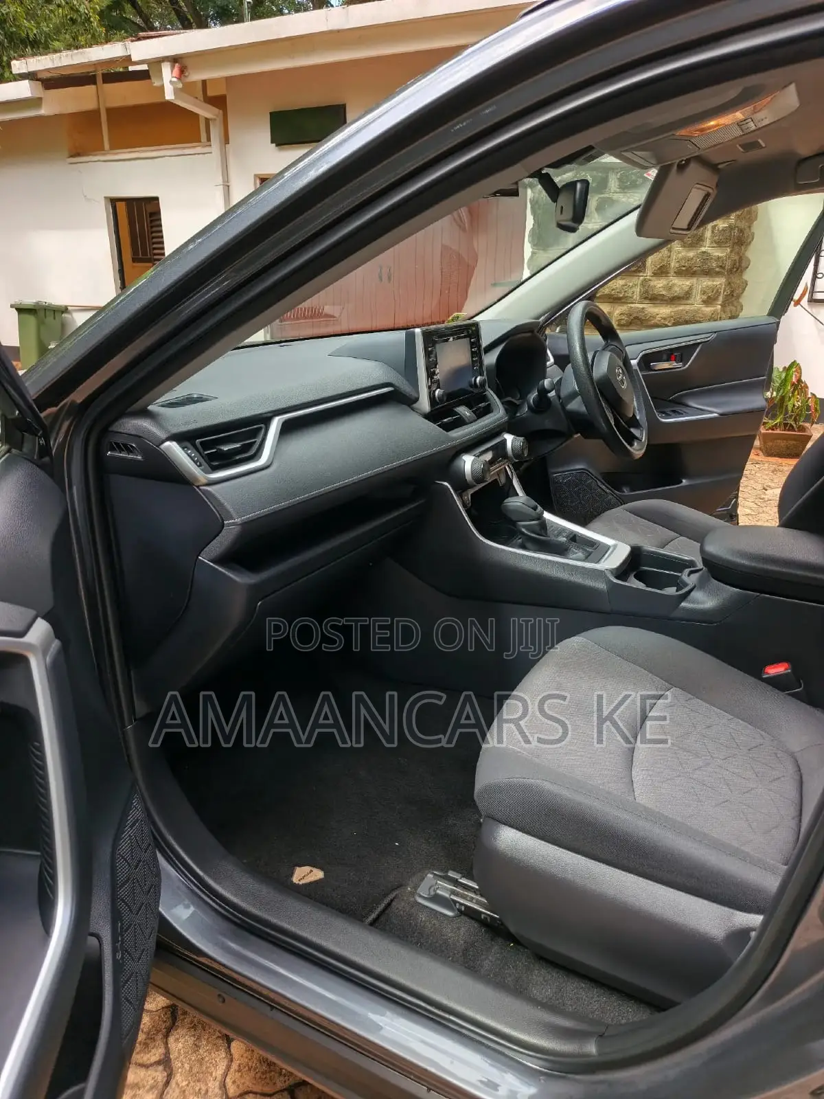 Toyota RAV4 2021 Gray