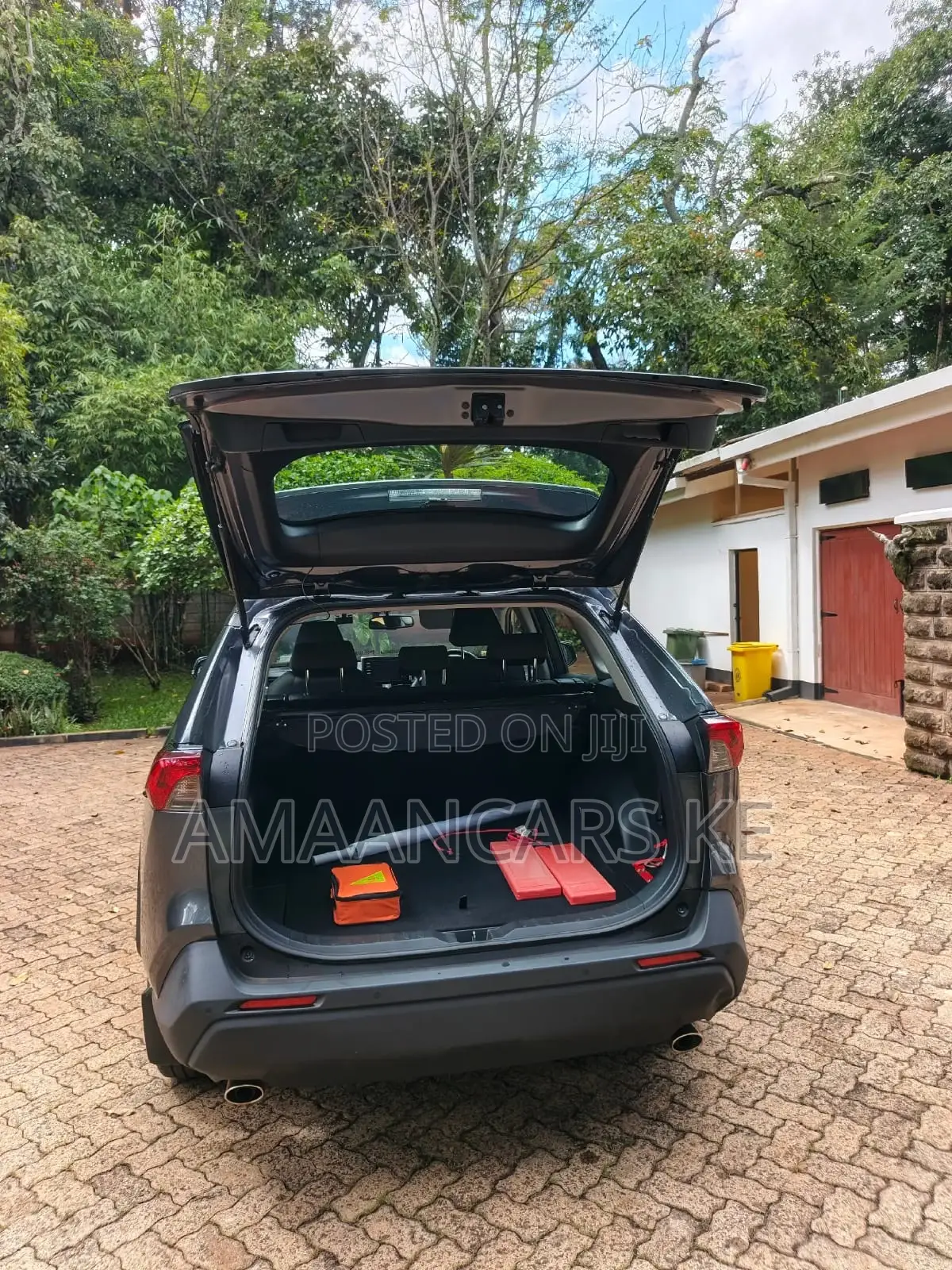 Toyota RAV4 2021 Gray