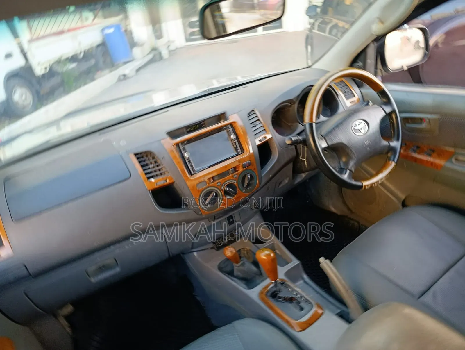 Toyota Hilux 2007 Silver