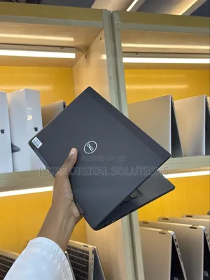 Laptop Dell Latitude 7390 8GB Intel Core i5 SSD 256GB
