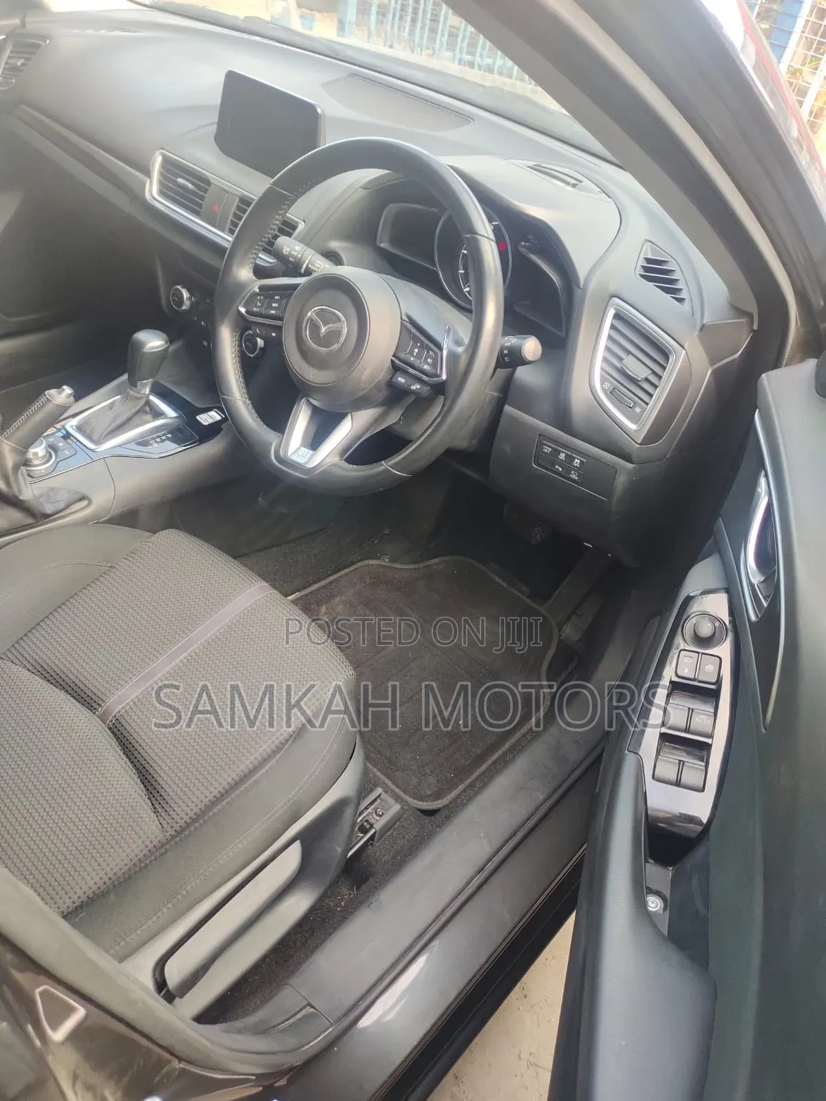 Mazda Axela 2020 Gray